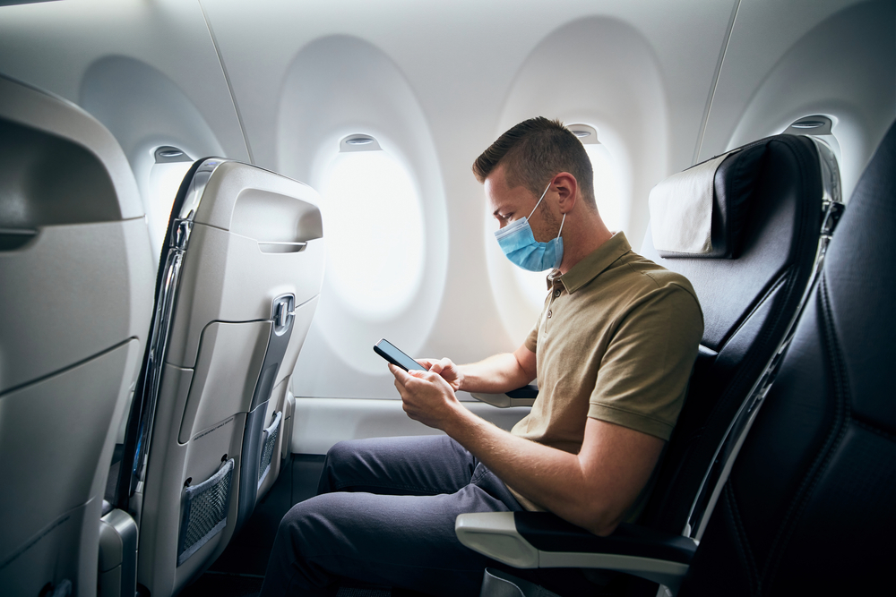 Masks no longer compulsory during air travel